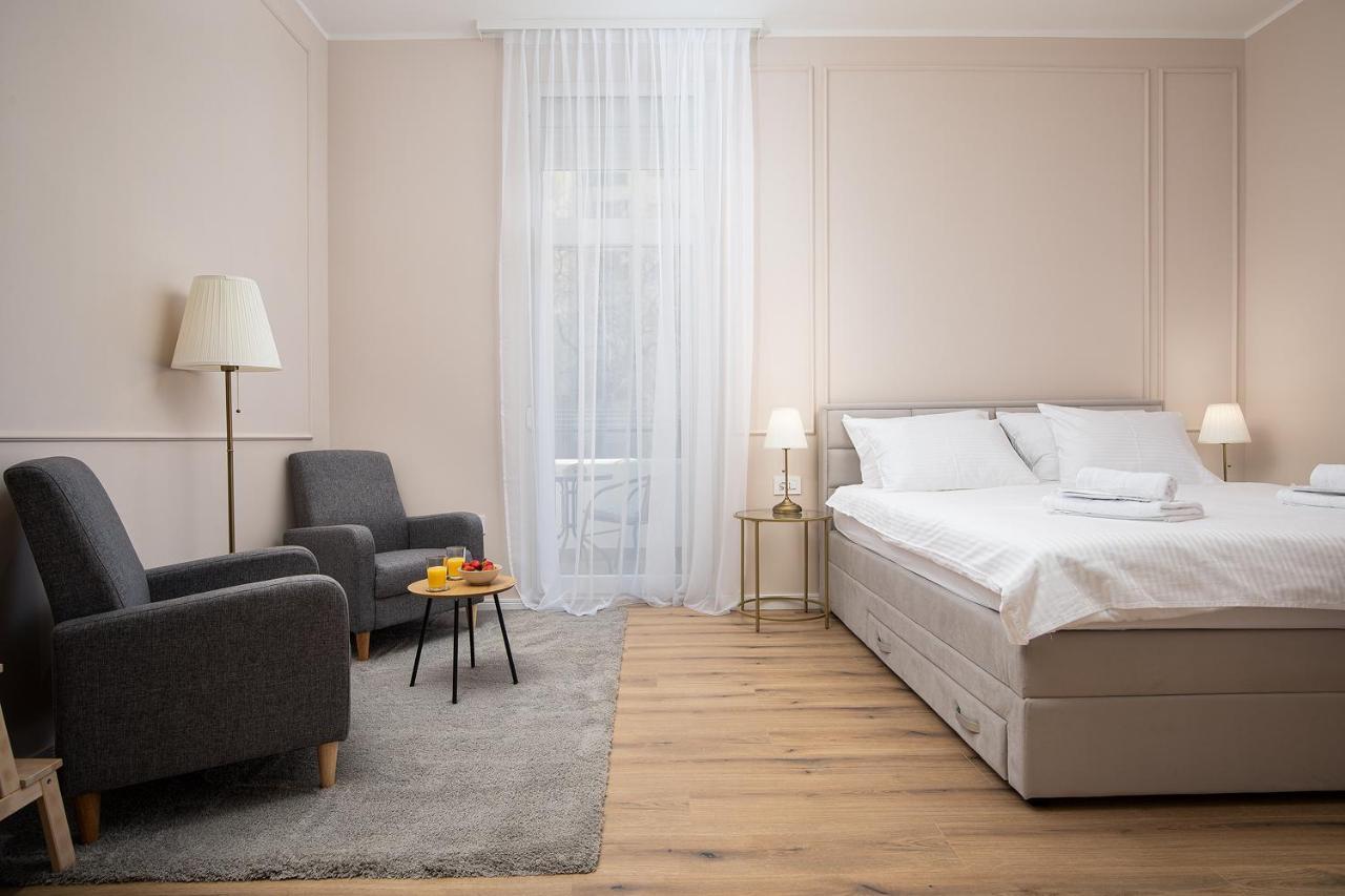 Appartement Grand Munz à Pula Extérieur photo