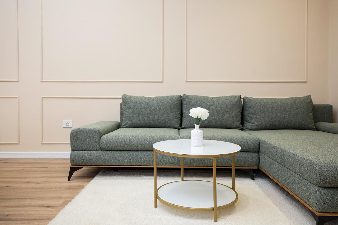 Appartement Grand Munz à Pula Extérieur photo