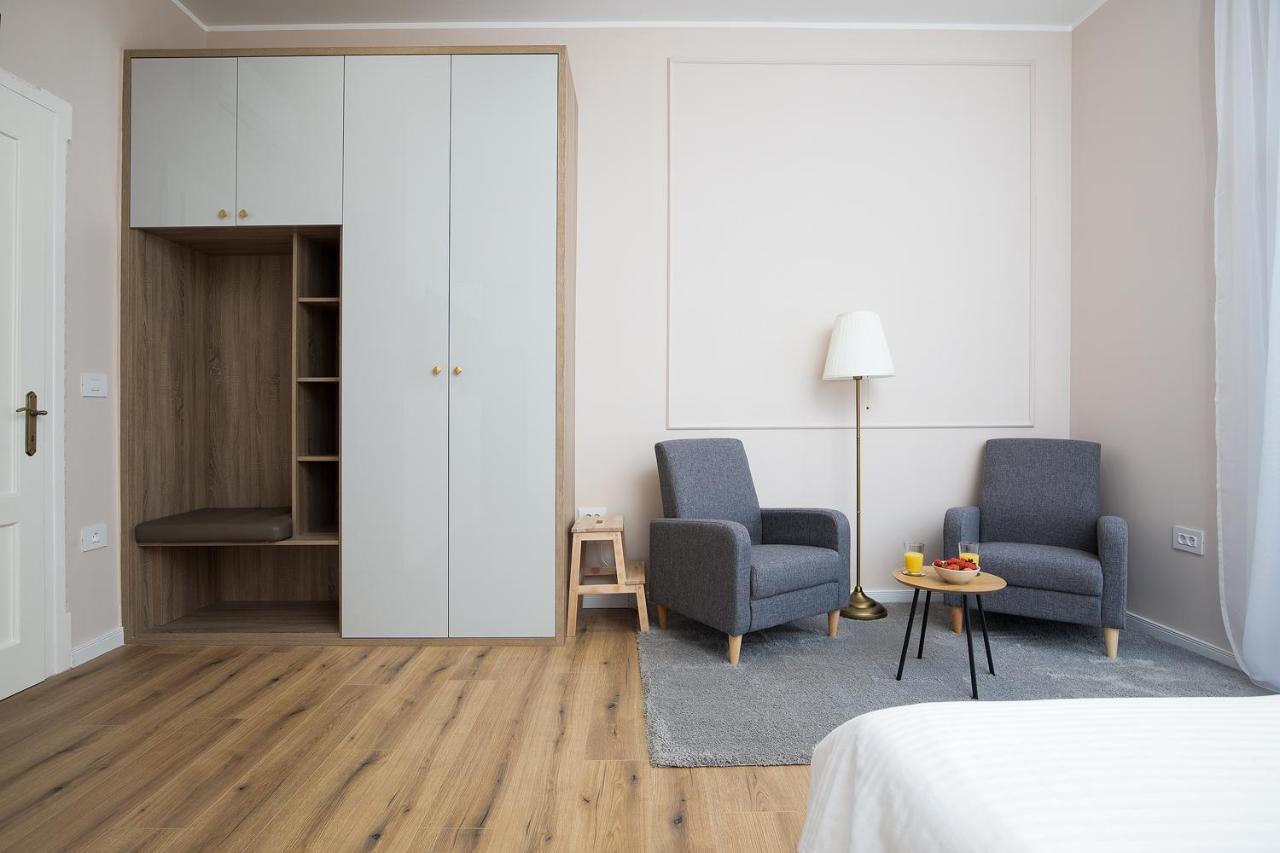 Appartement Grand Munz à Pula Extérieur photo