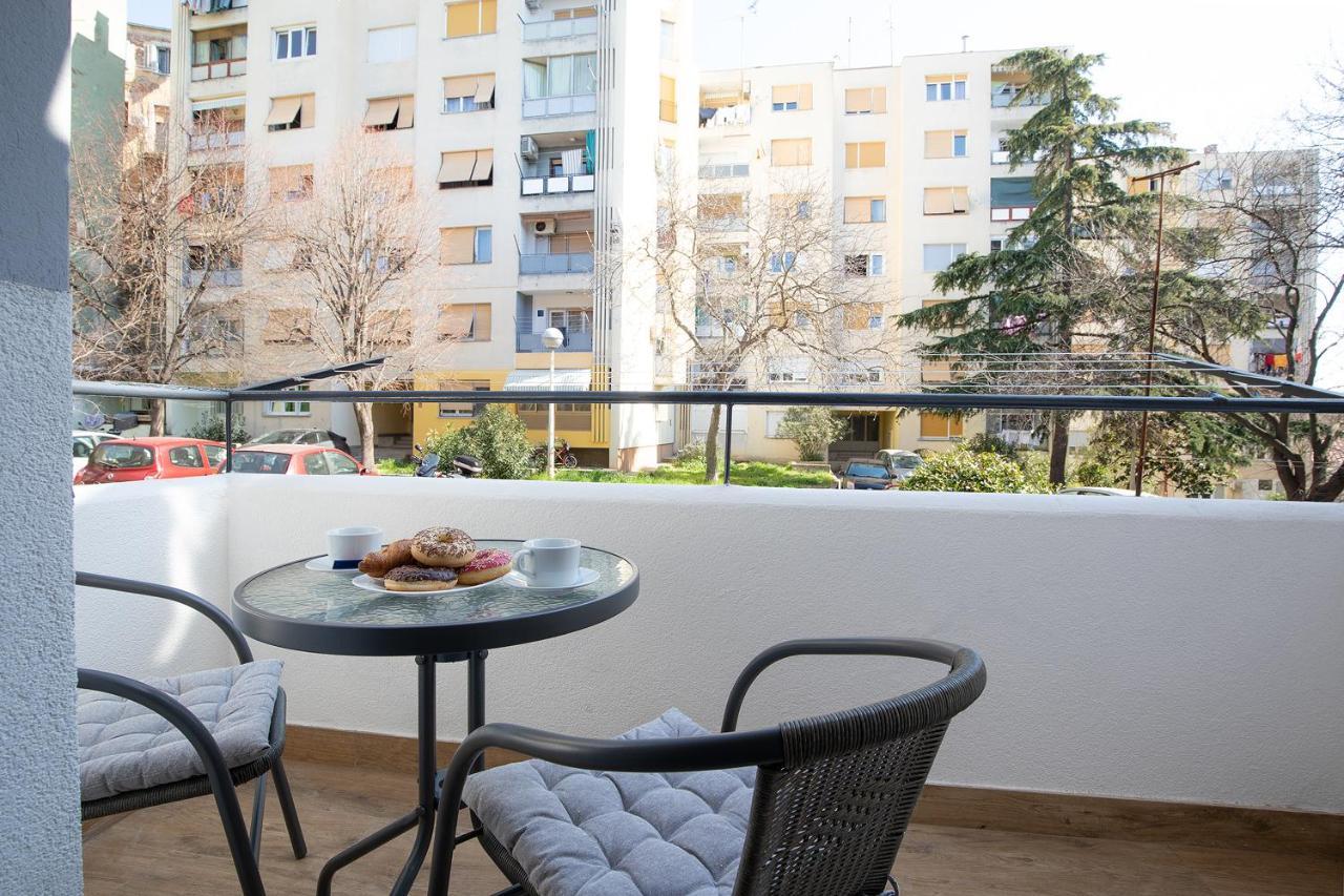 Appartement Grand Munz à Pula Extérieur photo